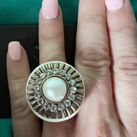 Vintage New Kardashian Kollection ring Size 7 - Picture 1 of 5